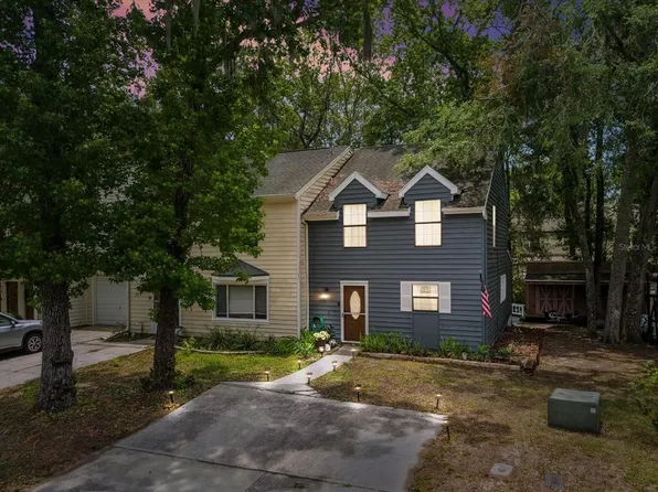 907 Candlebrook Ln, Brooksville, FL 34601