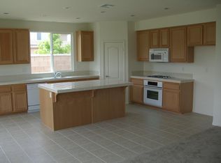 3155 Oregano Way, Hemet, CA 92545