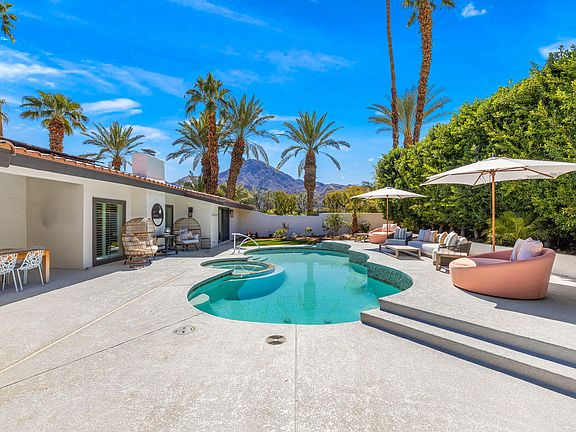3rd image of 45995 Vista Dorado Dr