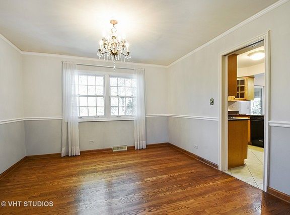 4th image of 750 S Harvard Ct