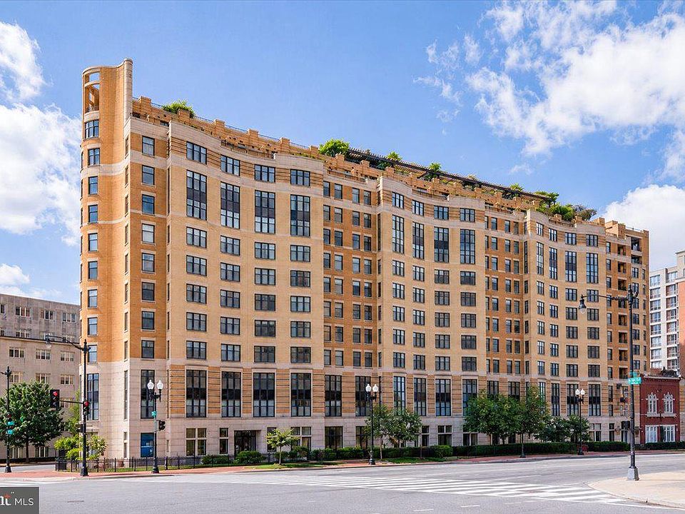 1st image of 400 Massachusetts Ave NW APT 820