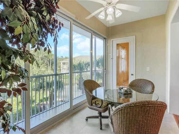 820 Bentwater CIR #202, NAPLES, FL 34108