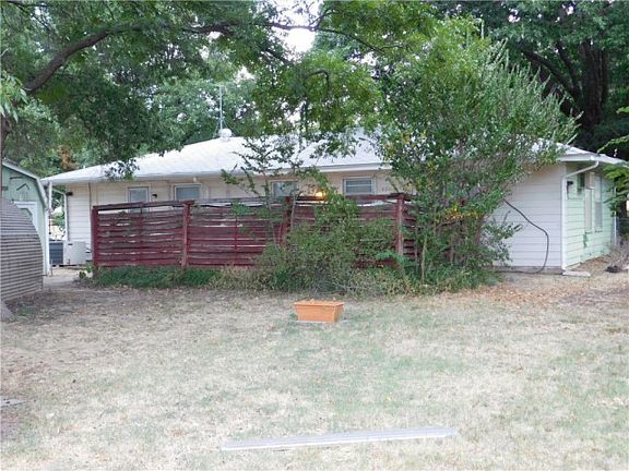 2nd image of 2513 N Norman Ave