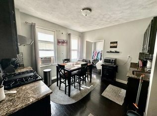 8 Margaret St APT 4, Boston, MA 02113