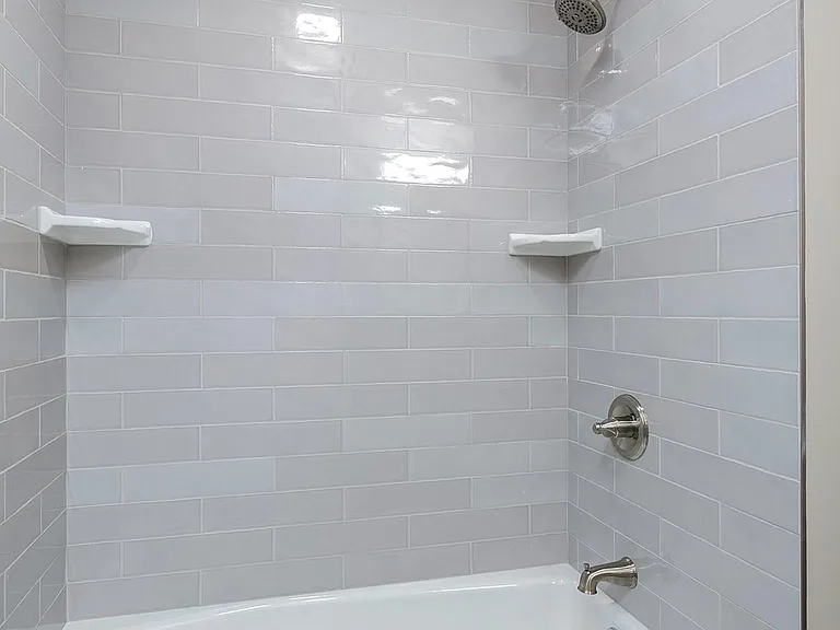 5732 Noel Dr — Photo 12