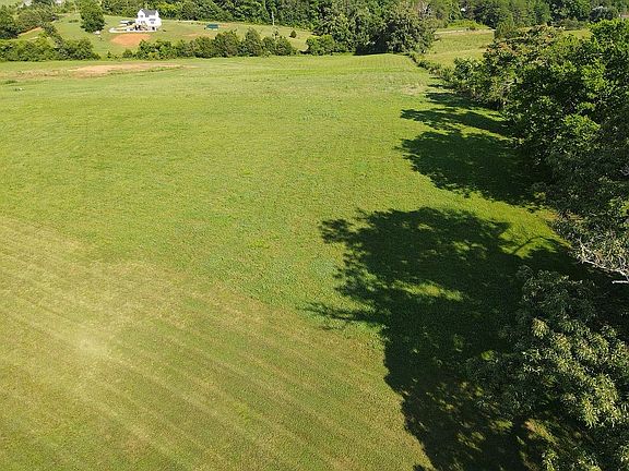 4th image of 1504 Marble Hill Rd