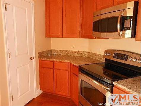 4th image of 215 N Center APT 1001