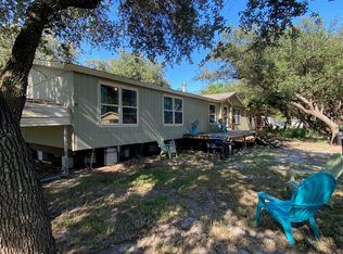 1012 N Doughty St, Rockport, TX 78382