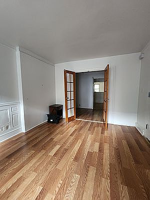 4th image of 531 Hancock St APT 1