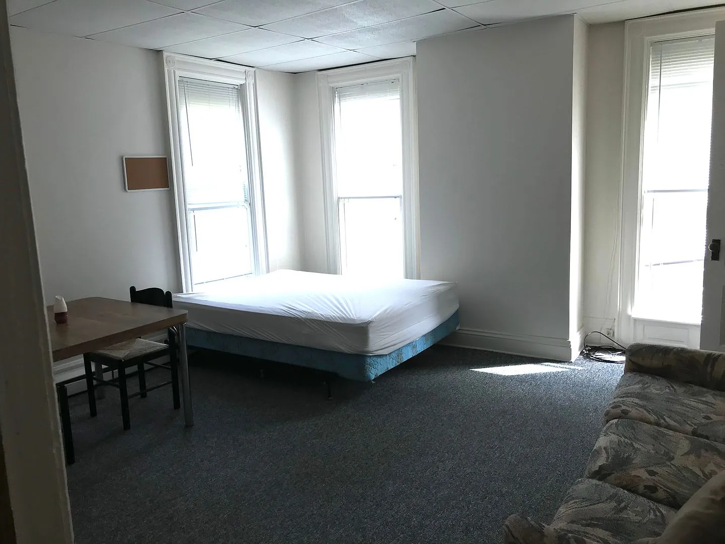 254 West 9th Street — Photo 4