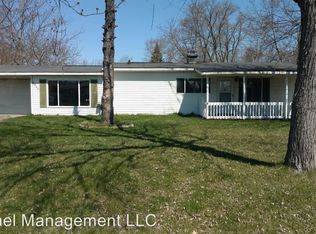 6244 Springdale Blvd, Grand Blanc, MI 48439