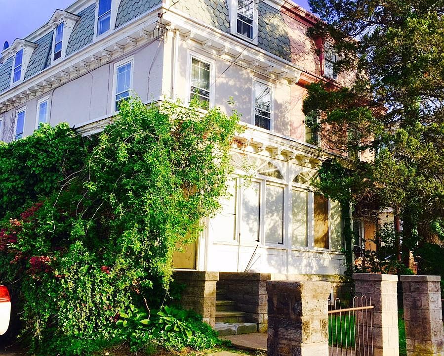 1st image of 38 W Seymour St #1
