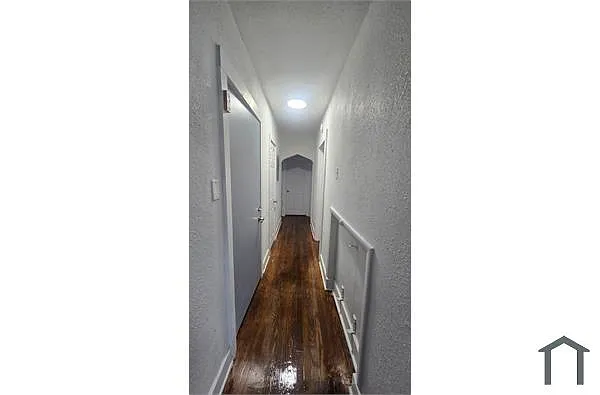 Building Photo - 542 N Scott St #4