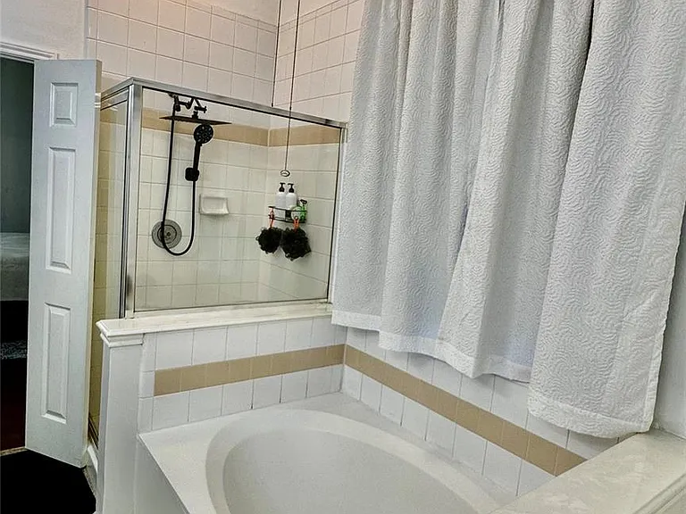 14506 Wadlington Dr — Photo 21
