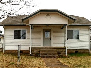 1704 S V St, Fort Smith, AR 72901