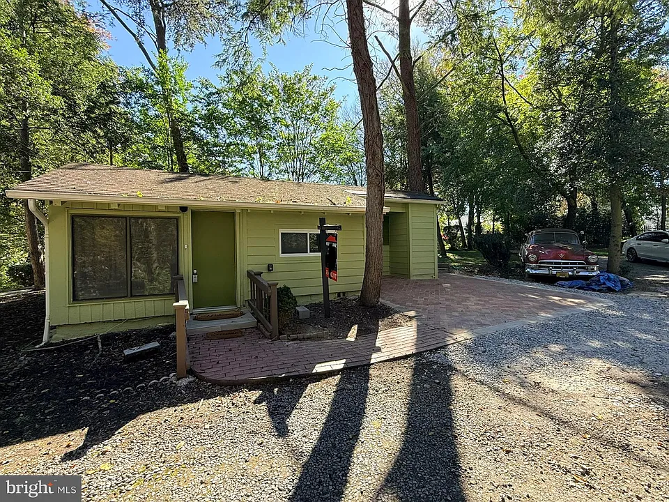 6048 Ramshorn Pl