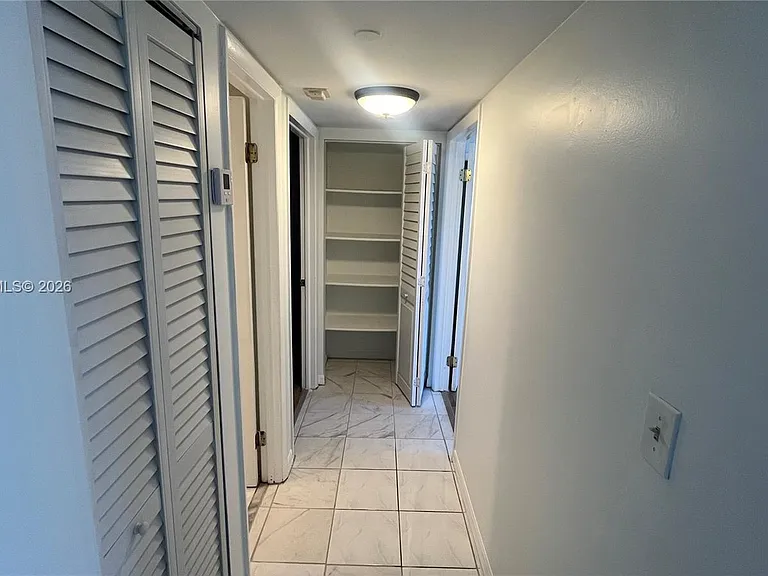 8540 SW 133rd Avenue Rd #316 — Photo 9