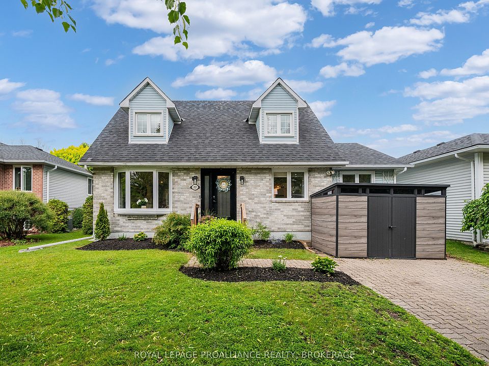 1st image of 22 Heritage Dr