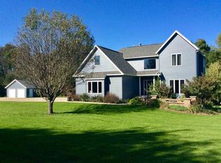 2292 Oil Well Rd, Decorah, IA 52101