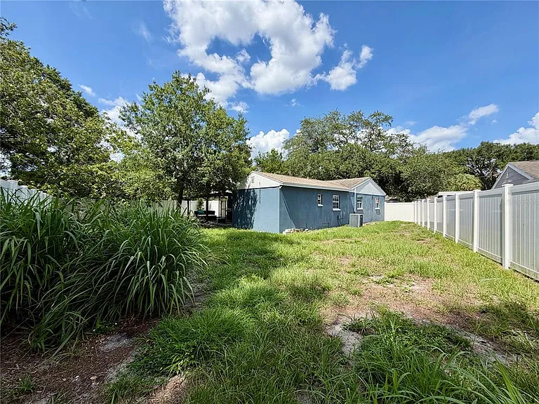 3926 W Cherry St — Photo 21