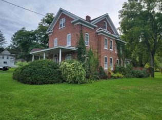 133 Maple St, Lyons, NY 14489
