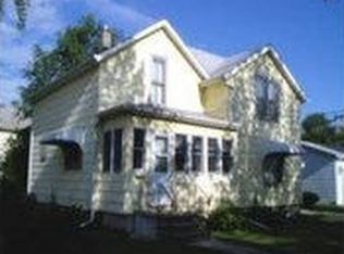 221 3rd St S, Wahpeton, ND 58075