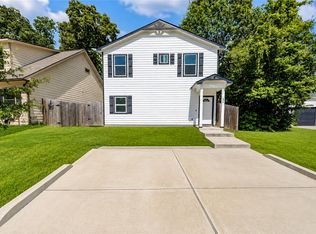 849 Queenswood, Montgomery, TX 77316