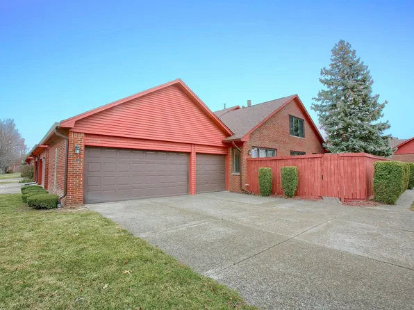 42130 Toddmark Ln #7, Clinton Township, MI 48038