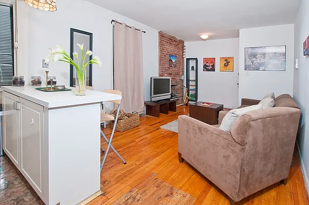 Rented by NOVO | media 15