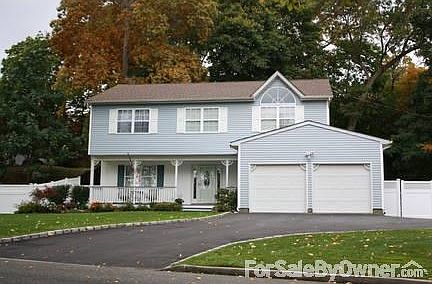 1st image of 5 East Dr