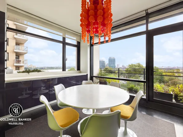 170 East End Avenue image 9 of 30