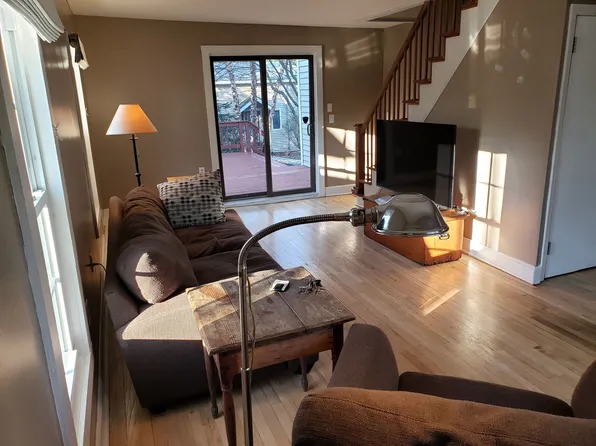 35 Jackson St #1, Essex Junction, VT 05452