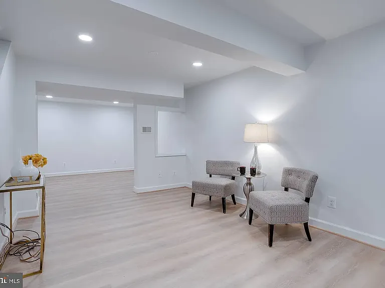 5208 Wenlock Way — Photo 5