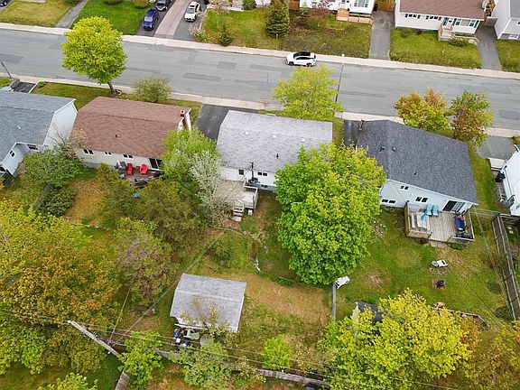 4th image of 44 Grieve Street