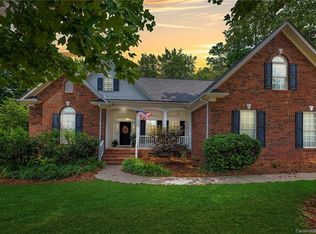 5341 Fieldstone Dr, Concord, NC 28025