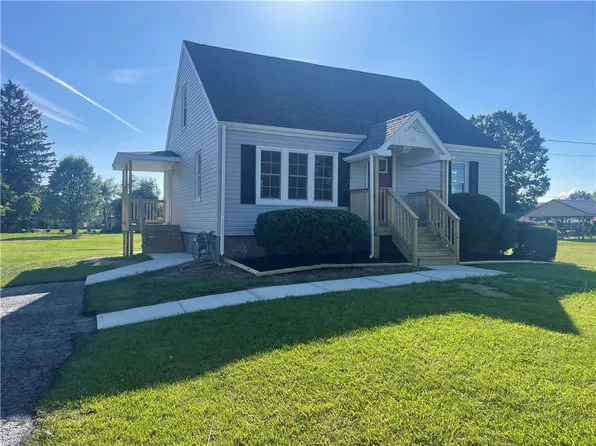 416 Perry Ave, Belle Vernon, PA 15012