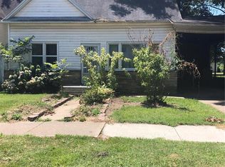 112 Gray Ave, Chaffee, MO 63740