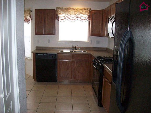 5th image of 2916 San Lorenzo Ct