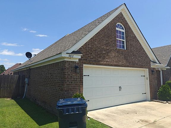 3rd image of 903 Brunetti Ln