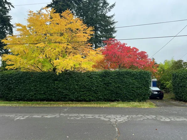 15703 2nd Ave NW, Shoreline, WA 98177