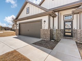 849 Holbrook Rd, Springtown, TX 76082