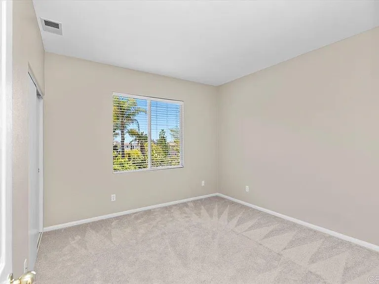 1560 Eden Ct — Photo 24