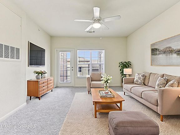 3rd image of 1500 E Parmer Ln #21849