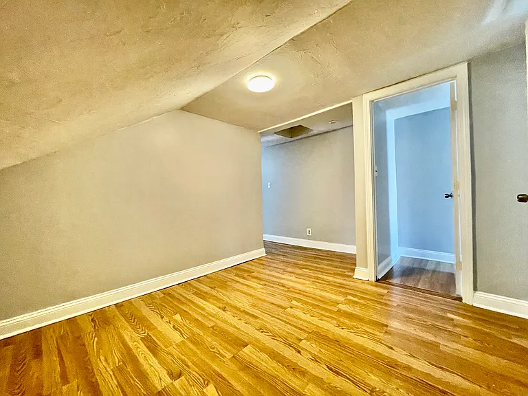 32 Gilmore St #201 — Photo 11