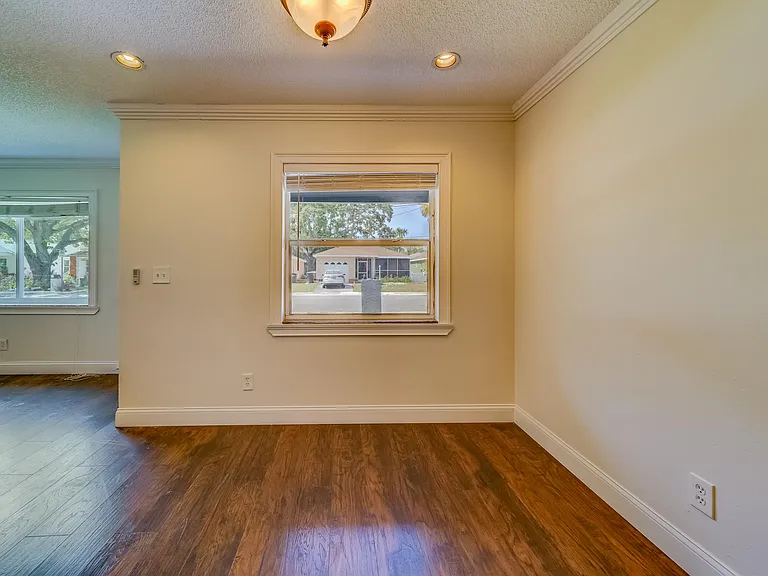 1116 Tangerine St — Photo 7