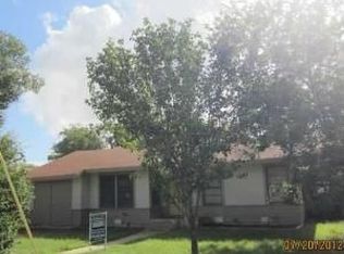 903 Enfield St, Bryan, TX 77802