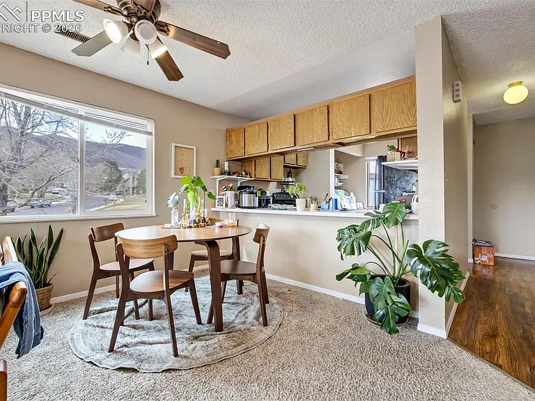 6935 Peyote Way #D — Photo 7