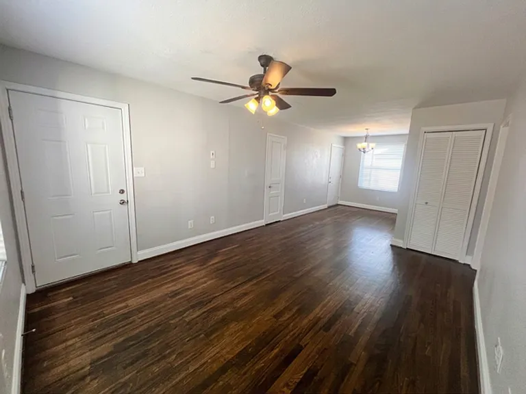 Avondale I Apartments — Photo 15