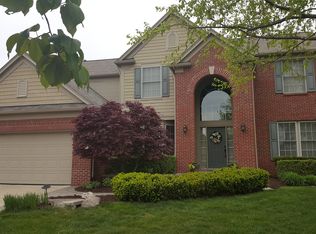 673 Enchantment Dr, Rochester Hills, MI 48307