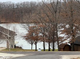 30018 Sunflower Dr, Unionville, MO 63565